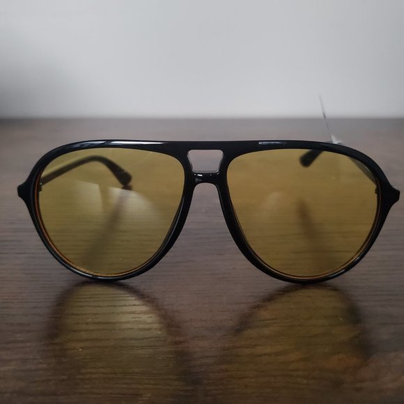 BP Yellow Aviator Sunglasses - Picture 5 of 6